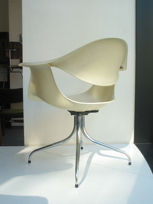 Swaged Leg Chair / George Nelson / HERMAN MILLER