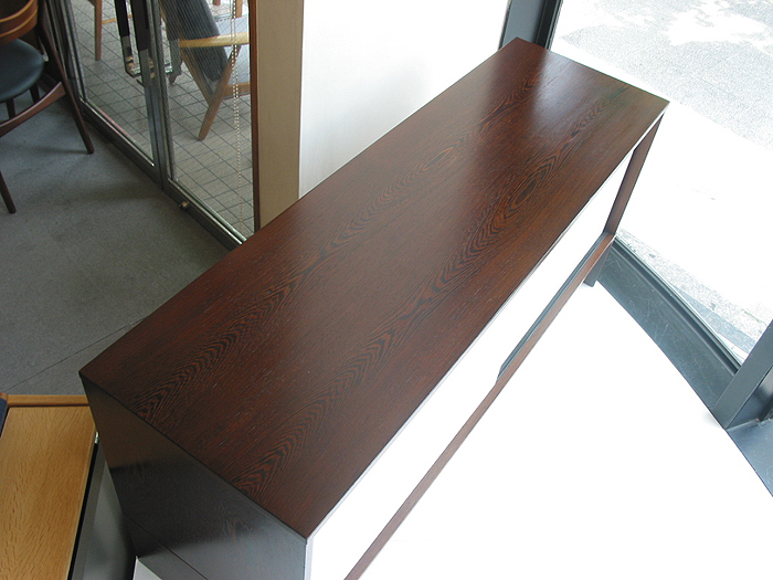Sideboard / Spectrum / Martin Visser