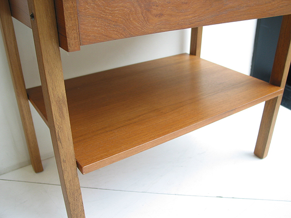 ナイトスタンド / 北欧家具 ダニッシュ デンマーク家具 チーク