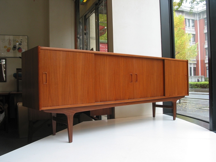 チーク サイドボード ロー / 北欧家具 ダニッシュ デンマーク家具