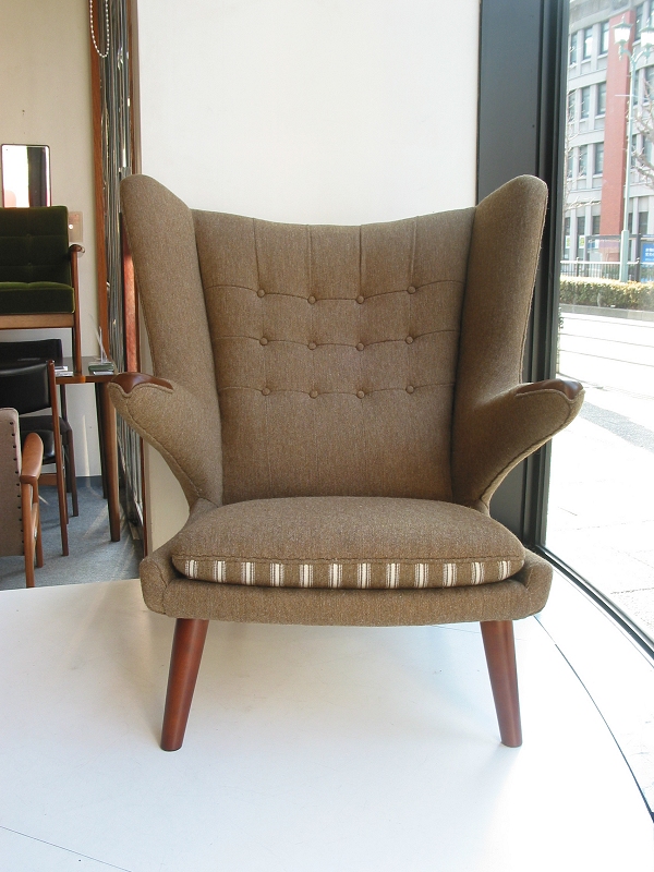 kƋ@Bear chair / AP Stolen / Hans J.Wegner