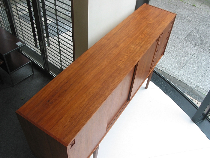 サイドボード / 北欧家具 ダニッシュ デンマーク家具 チーク