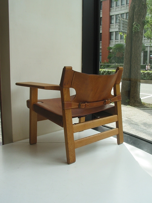 kƋ@Spanish chair@Borge Mogensen@(XpjbV`FA@{[G[GZ)