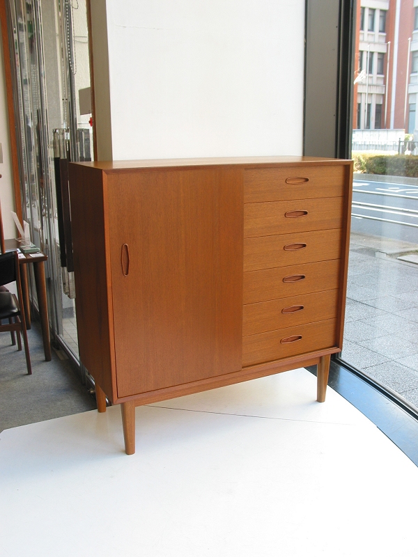 �k���Ƌ�@Cabinet