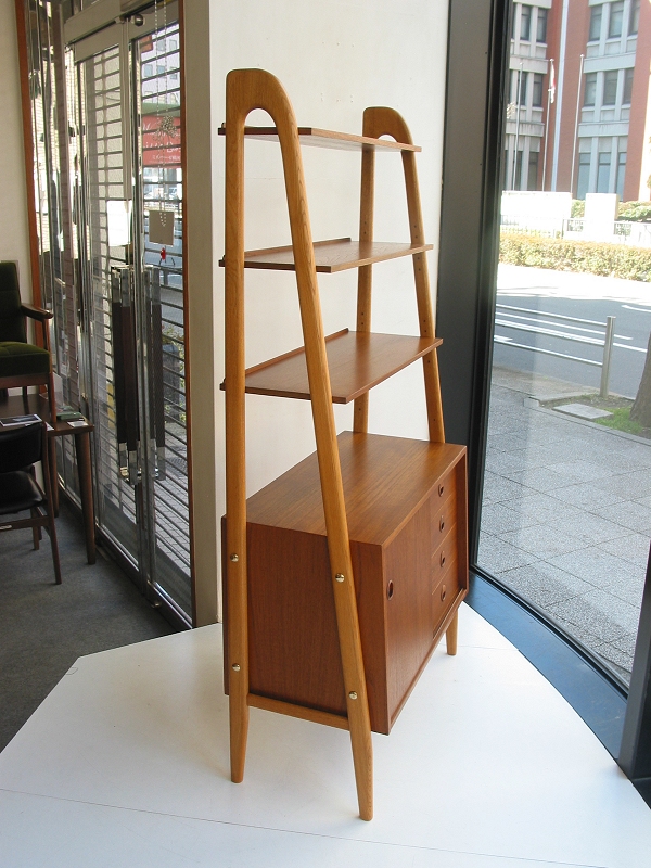 �k���Ƌ�@Open shelf