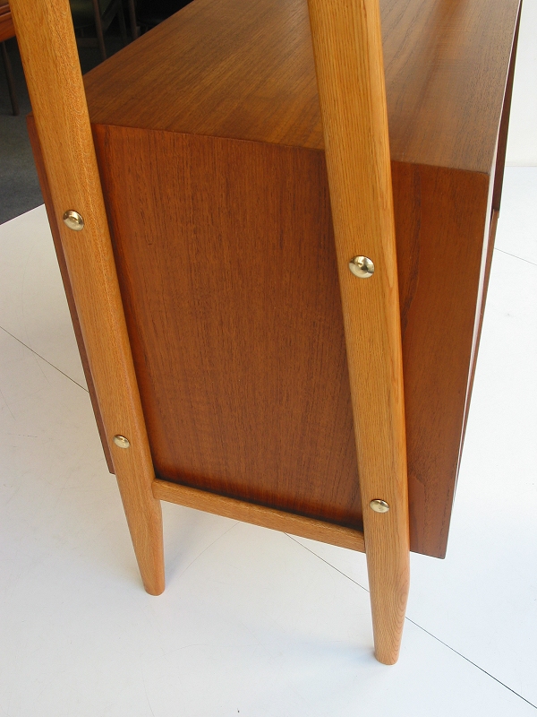 �k���Ƌ�@Open shelf