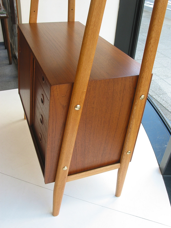 �k���Ƌ�@Open shelf