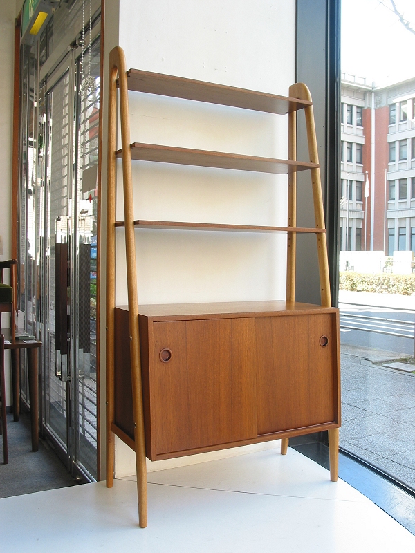 �k���Ƌ�@Open shelf