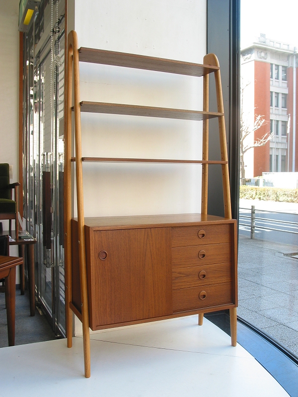 �k���Ƌ�@Open shelf