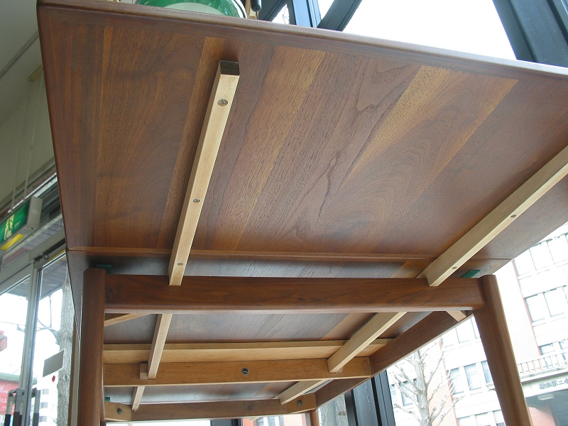 �k���Ƌ�@N.O.Moller / J.L.Moller / Dining table�i�_�C�j���O�e�[�u���j