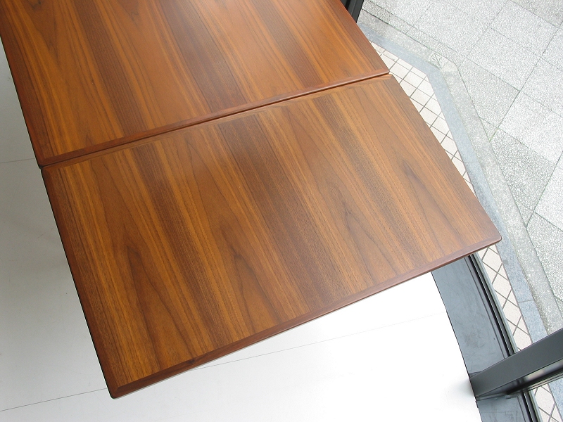 �k���Ƌ�@N.O.Moller / J.L.Moller / Dining table�i�_�C�j���O�e�[�u���j