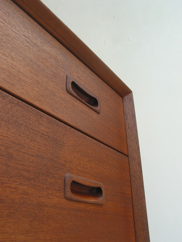 �k���Ƌ�@6 drawer chest