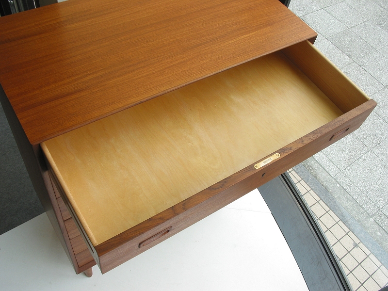 �k���Ƌ�@6 drawer chest