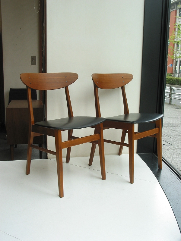 �k���Ƌ�@Teak chair set