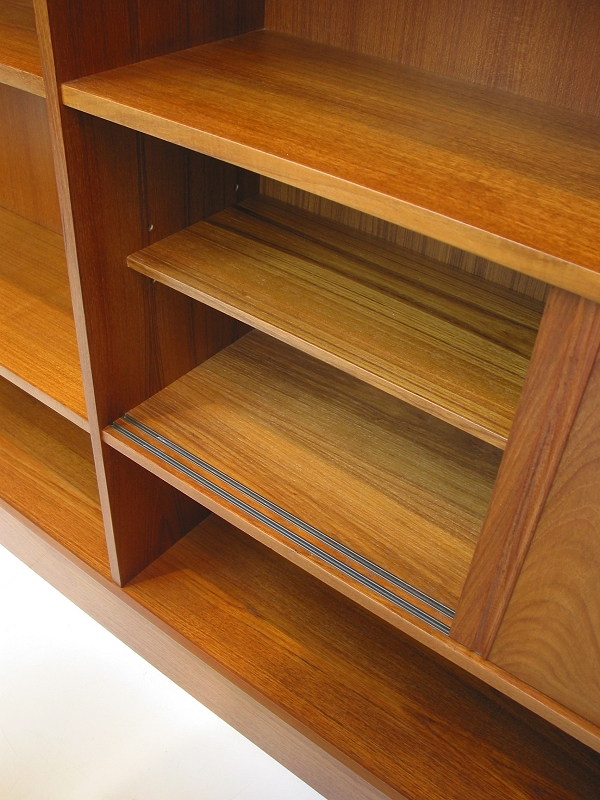 �k���Ƌ�@Book case(�u�b�N�P�[�X)