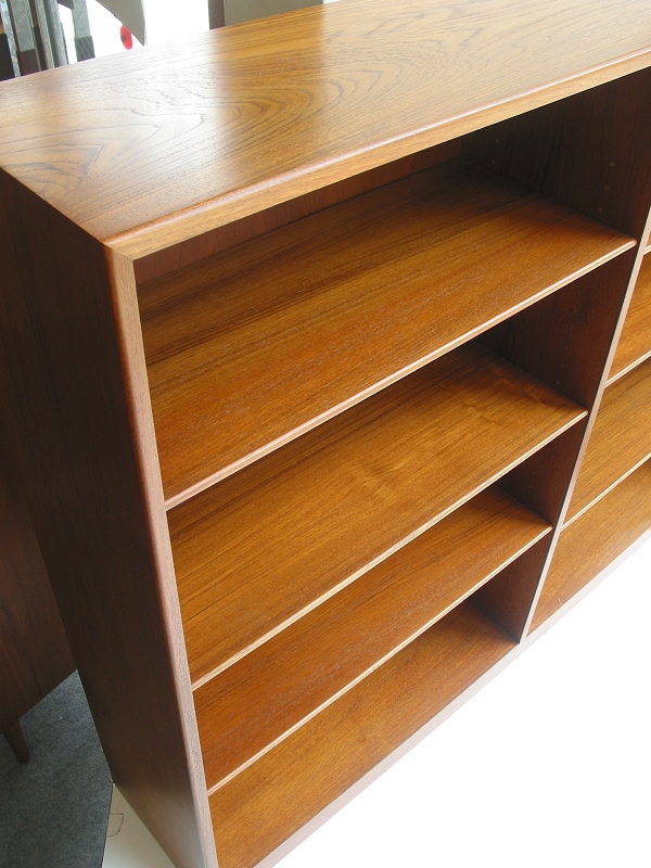 �k���Ƌ�@Book case(�u�b�N�P�[�X)