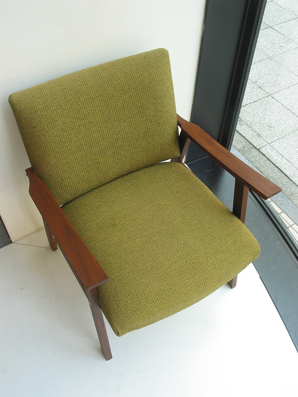 �k���Ƌ�@Easy chair