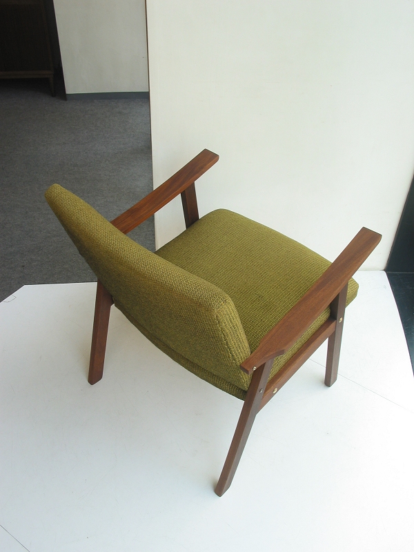 �k���Ƌ�@Easy chair