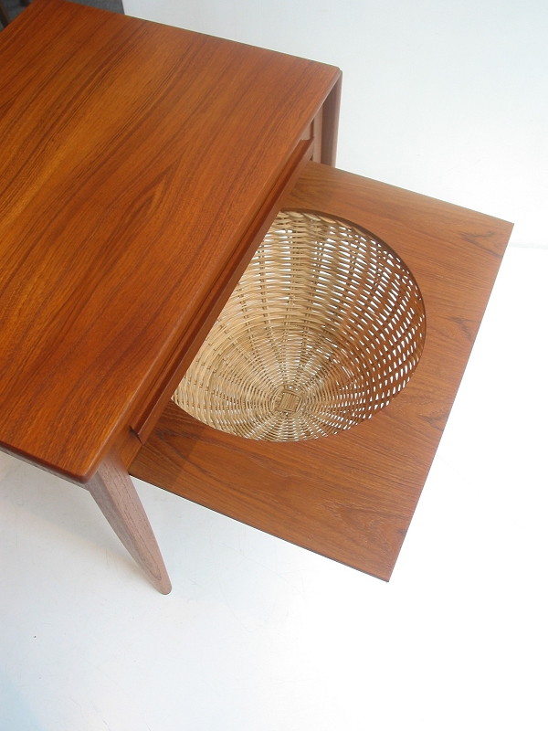 �k���Ƌ�@CFC Silkeborg Johannes Andersen Sewing tabel