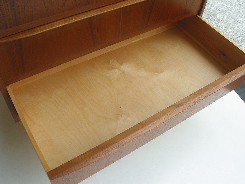 kƋ@Book Shelf / Writing bureau