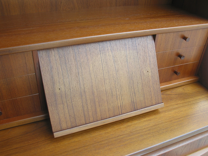 kƋ@Book Shelf / Writing bureau