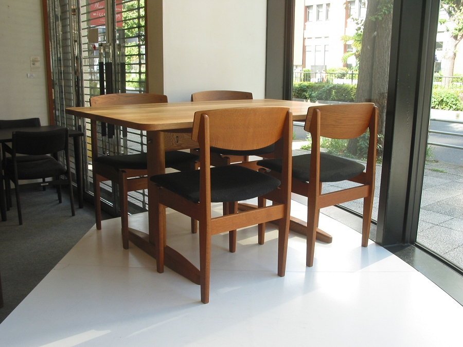�k���Ƌ�@Dining table & Chair set�@C.M MADSENS FABRIKER�@Borge Mogensen�@FDB�@�{�[�G�E���[�G���Z��