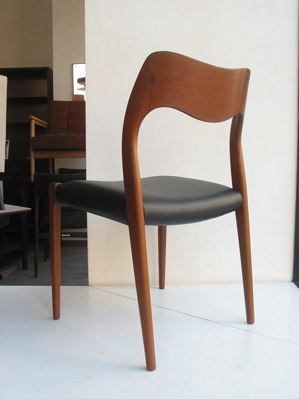 Model No.71(Leather) / N.O.Moller / J.L.Moller / 北欧家具