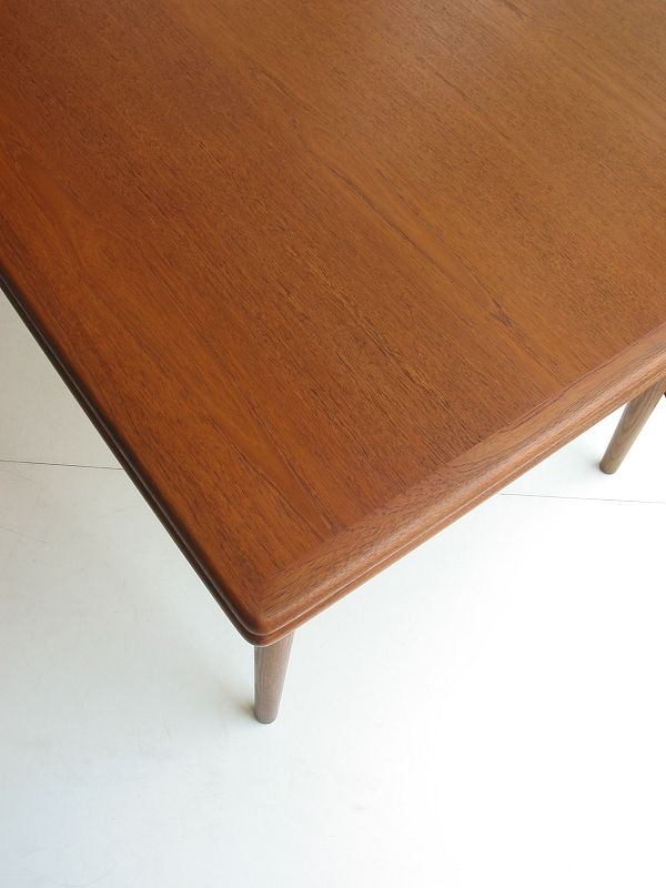 �k���Ƌ�@AT-312 wegner(�E�F�O�i�[) �_�C�j���O�e�[�u���@�`�[�N