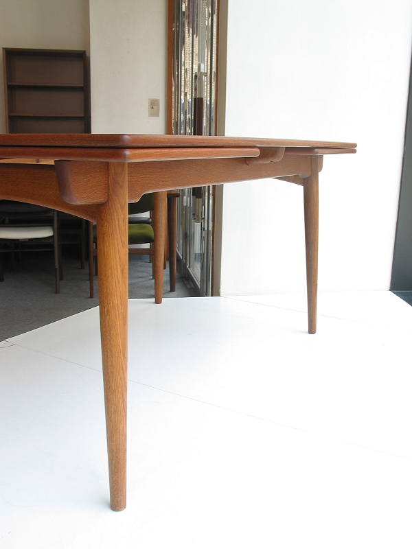 �k���Ƌ�@AT-312 wegner(�E�F�O�i�[) �_�C�j���O�e�[�u���@�`�[�N