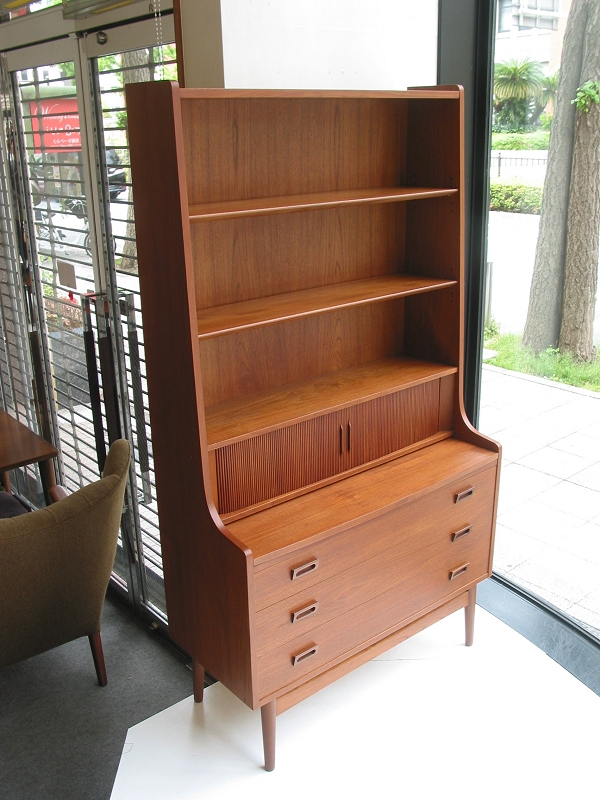 �k���Ƌ�@Book case