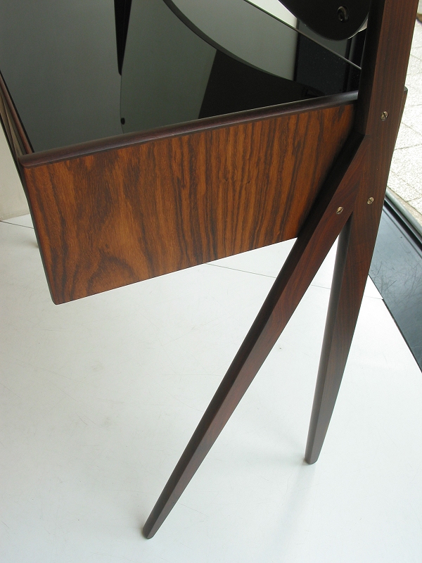 �k���Ƌ�@Dresser