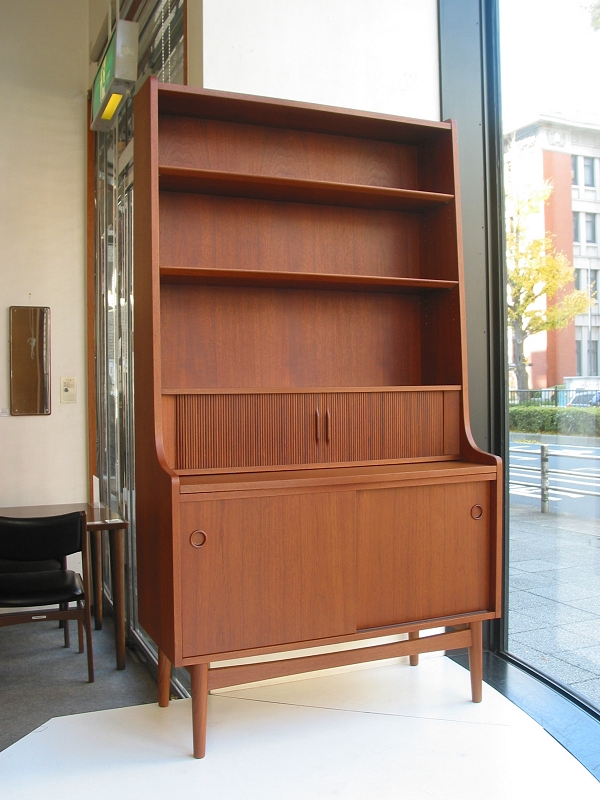 �k���Ƌ�@Book case