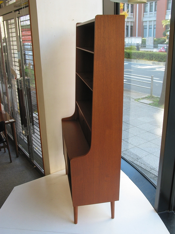 �k���Ƌ�@Book case