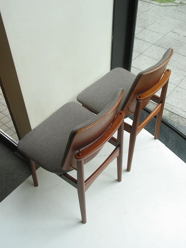 �k���Ƌ�@Chair