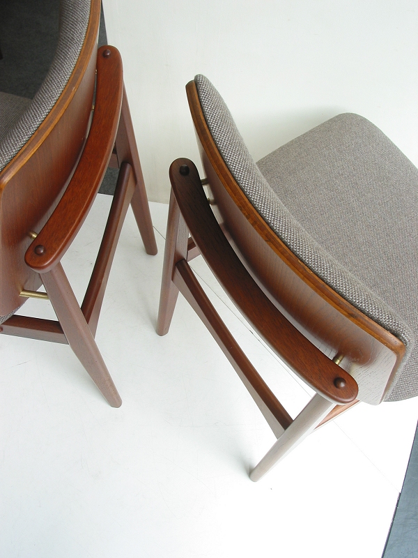 �k���Ƌ�@Chair