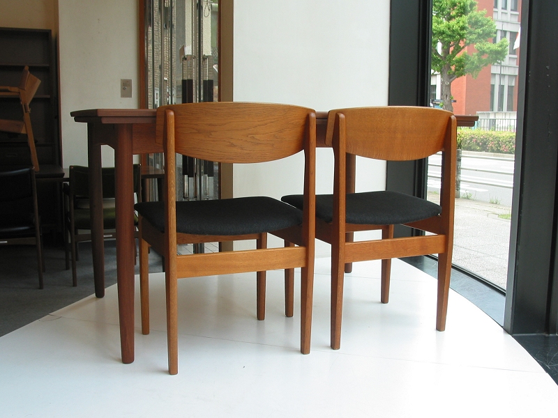 �k���Ƌ�@Dining table(�_�C�j���O�e�[�u��)