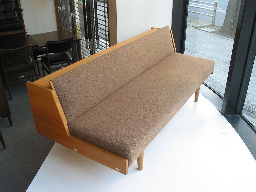 �k���Ƌ�@GE258 daybed wegner getama