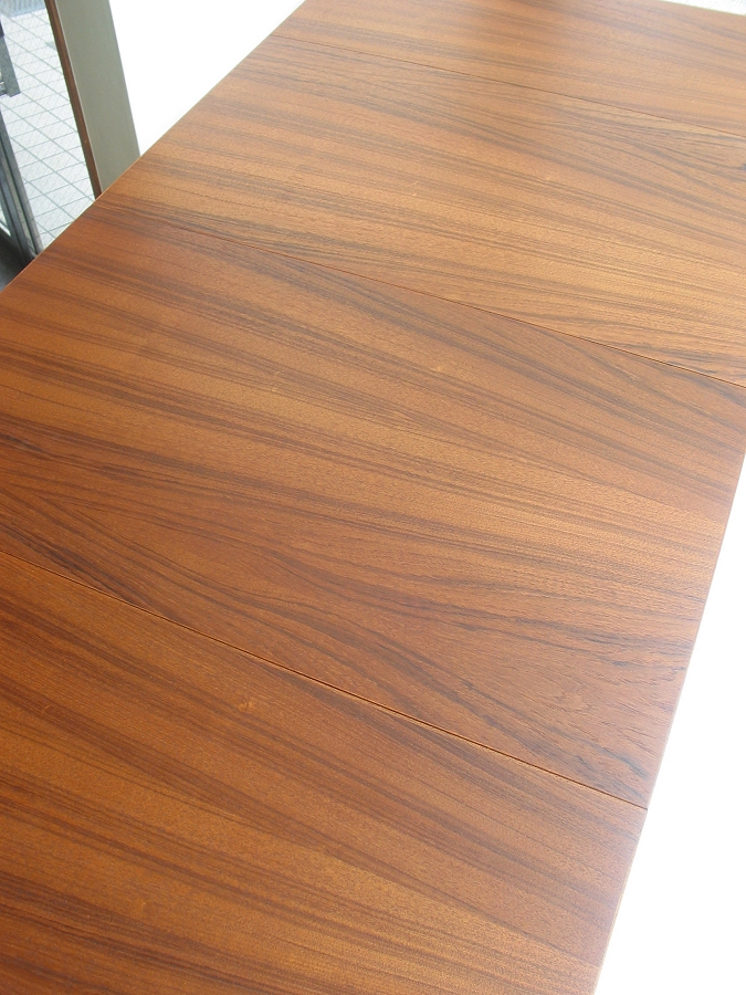 �k���Ƌ�@Dining table(�_�C�j���O�e�[�u��)