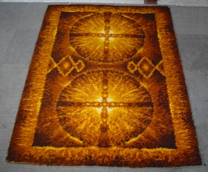 RUG ���O