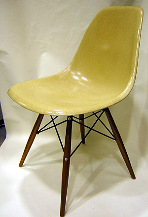 EAMES Side Shell Dowel�x�[�X