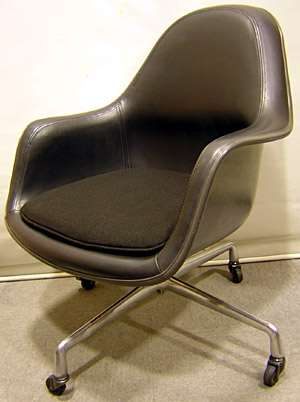 EAMES High Back Arm Chair