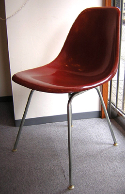 EAMES Side Shell Hベース (レンガ)