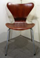 SEVEN CHAIR�i�`�[�N�j