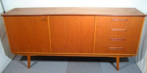 Side Board