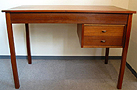 Desk / �k���Ƌ� �f���}�[�N�Ƌ�