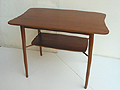 Lamp table / �k���Ƌ� �f���}�[�N�Ƌ�