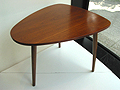 Lamp table / �k���Ƌ� �f���}�[�N�Ƌ�
