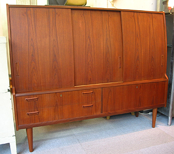 High board / 北欧家具 デンマーク家具