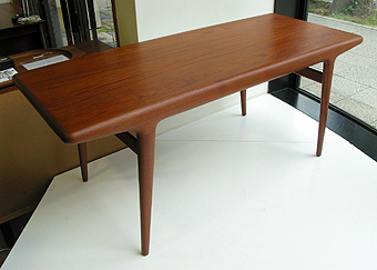 Center table , Coffee table / �k���Ƌ� �f���}�[�N�Ƌ�