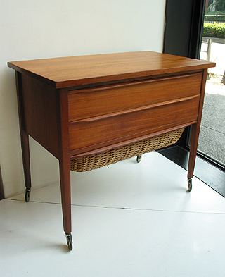 2 drawer chest / 北欧家具 デンマーク家具